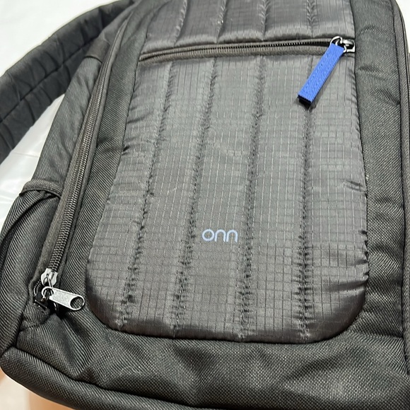 ONN Black Camera Carrying Backpack zip Pocket Dividers For Camera Adjustable bag - Picture 2 of 11